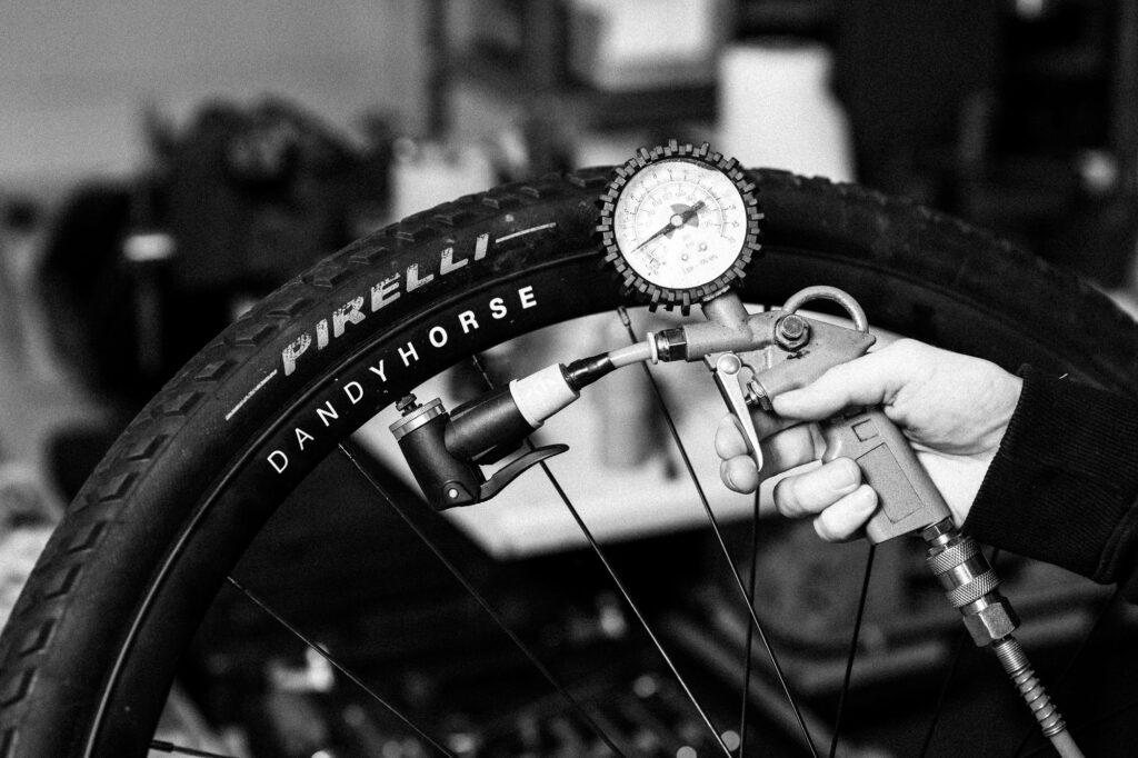 Tubeless Tire Installation